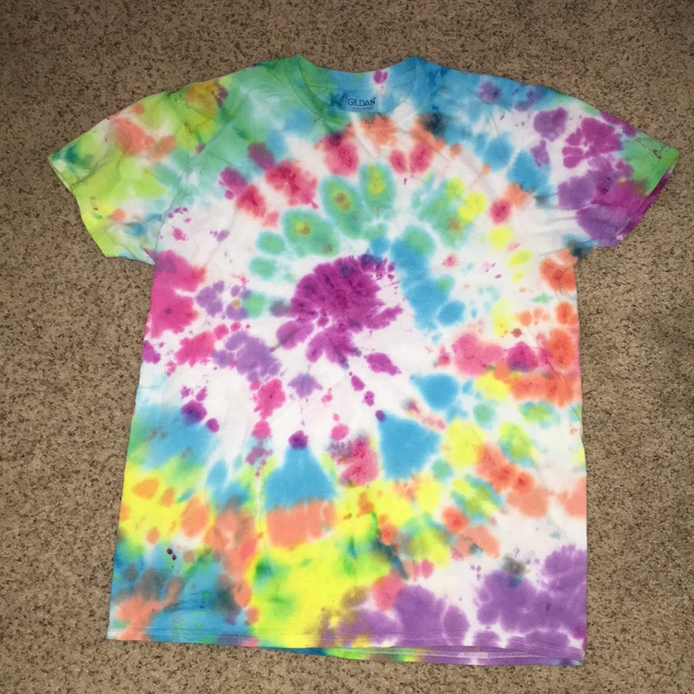 Men’s Medium homemade tie-dye shirt